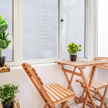 Urban Chic 1 Bedroom In Cihangir Beyoglu דירה *