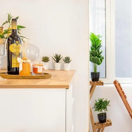 Urban Chic 1 Bedroom In Cihangir Beyoglu Lägenhet *